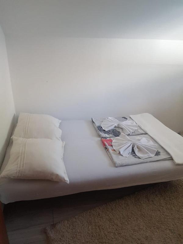 טוזלה Apartman Salus מראה חיצוני תמונה
